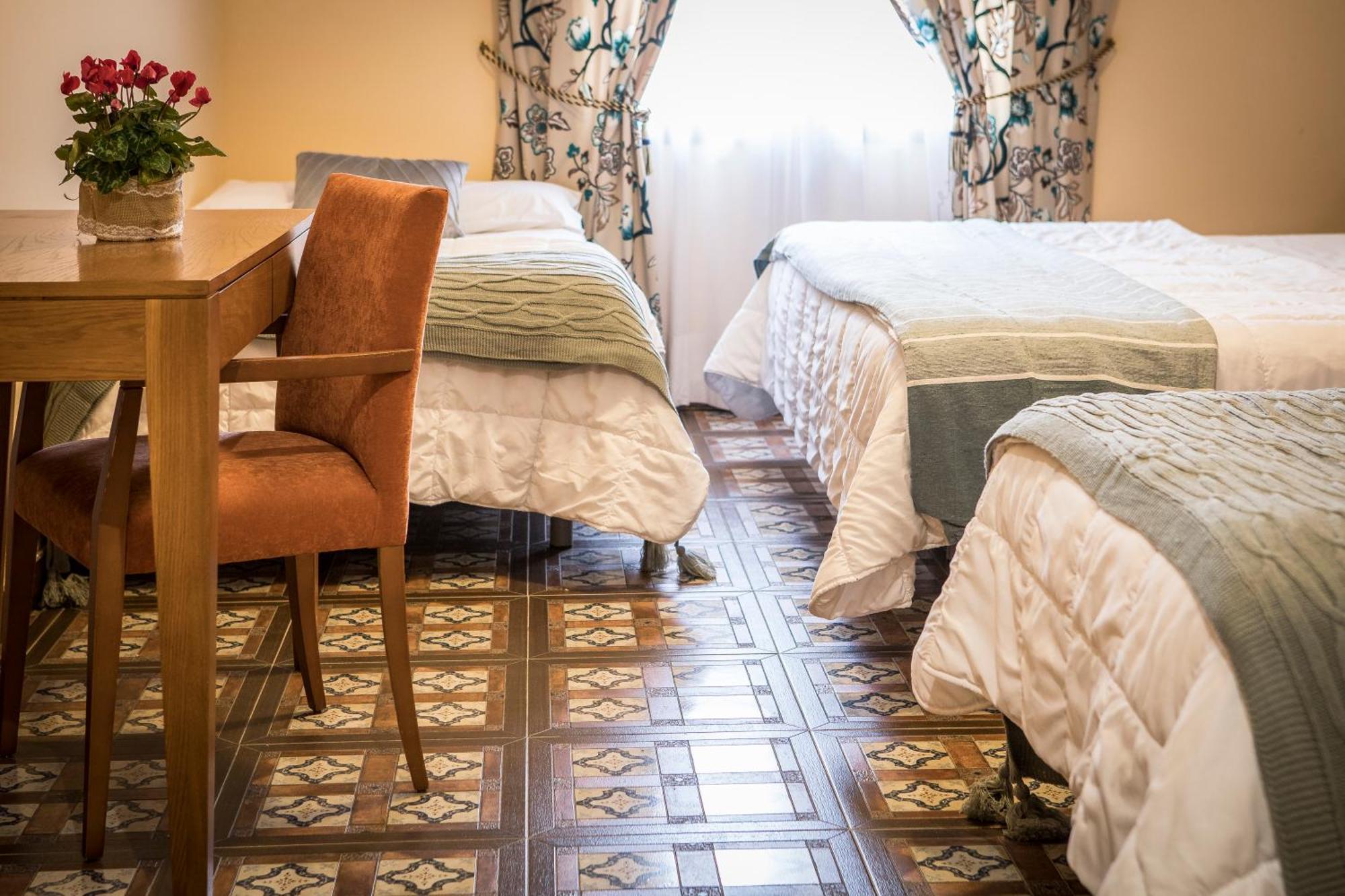 Hotel Casa Jose Diaz San Agustín de Guadalix Kültér fotó